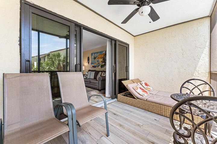 Terrace/Patio 38 of 48