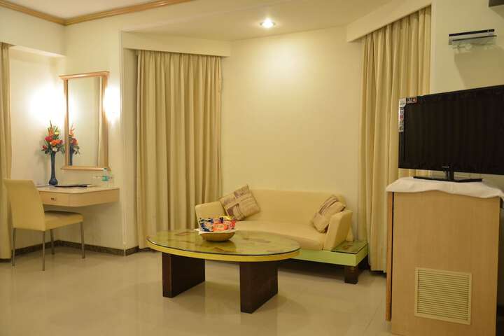 Room 18 of 57