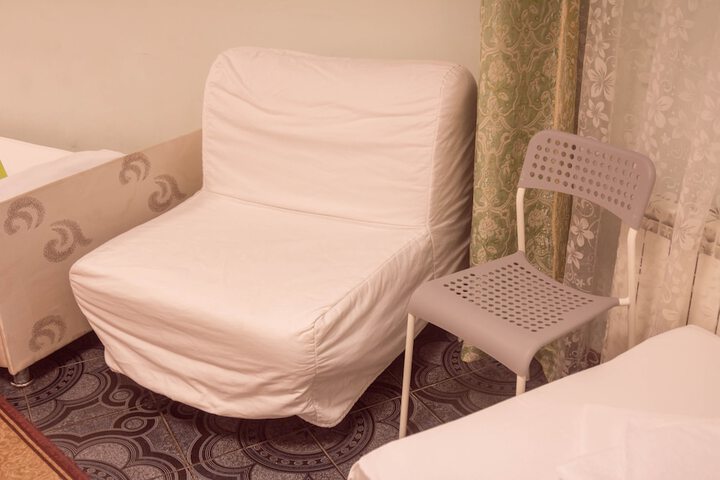 Room 3 of 73
