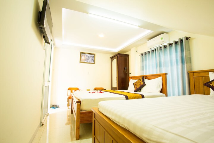 Room 15 of 39
