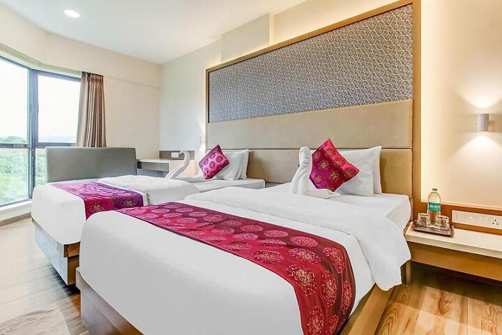 Hotel Grand Mookambika