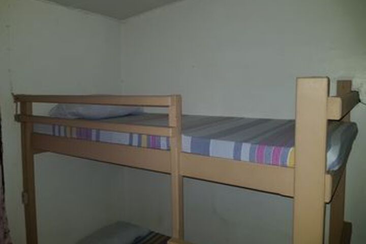 Room 11 of 23