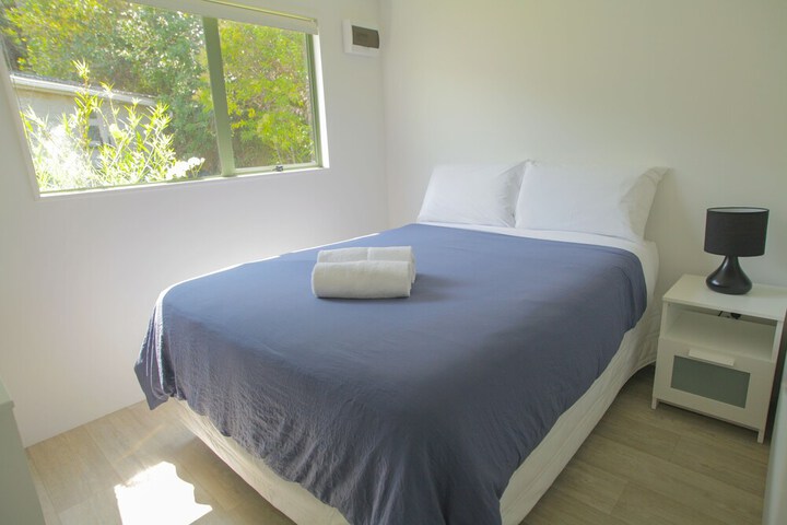 Room 5 of 24