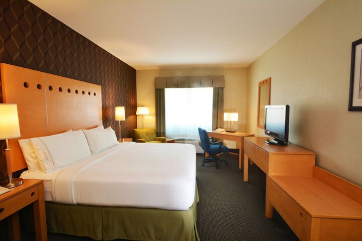 Room 17 of 50