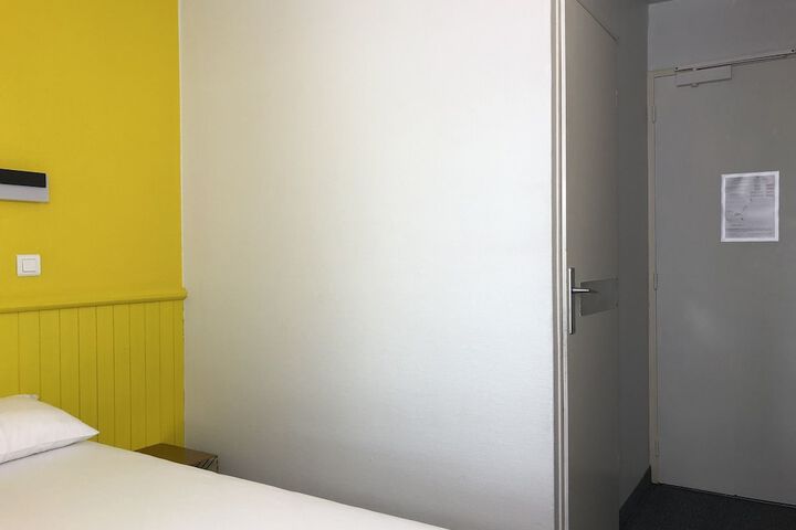 Room 17 of 67
