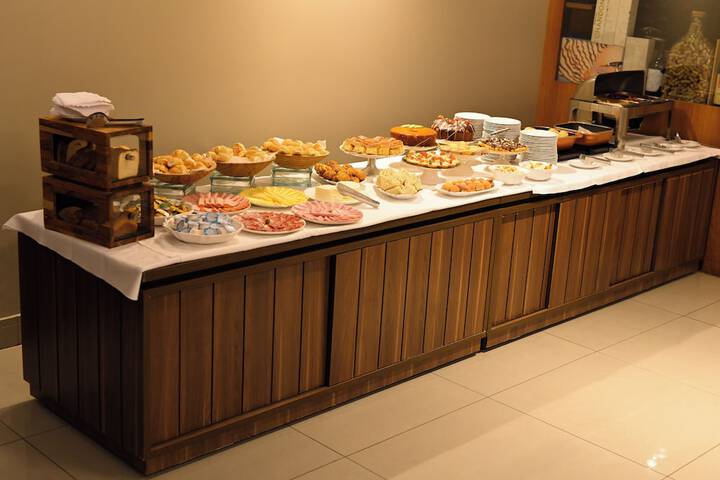 Breakfast/Coffee Service 43 of 58