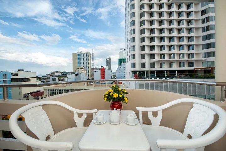 balcony
