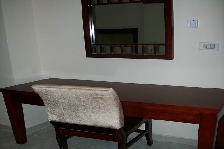 Room 19 of 29