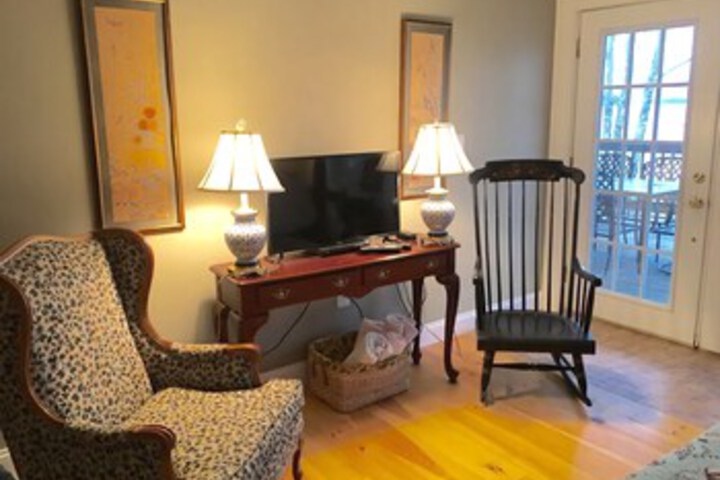 Room 52 of 59