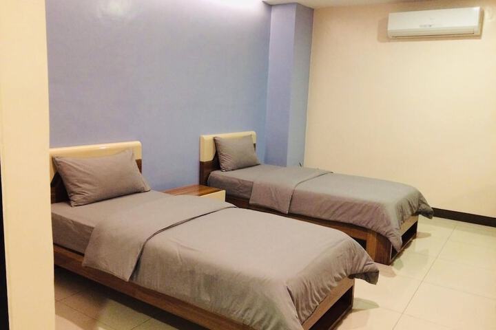 Room 19 of 24