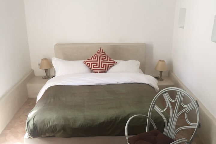 Room 19 of 189