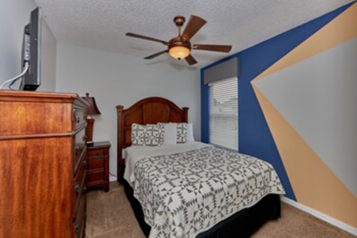 Room 217 of 272