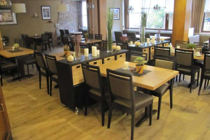 Dining Photos
