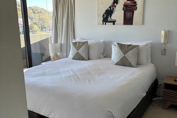 Room 13 of 69