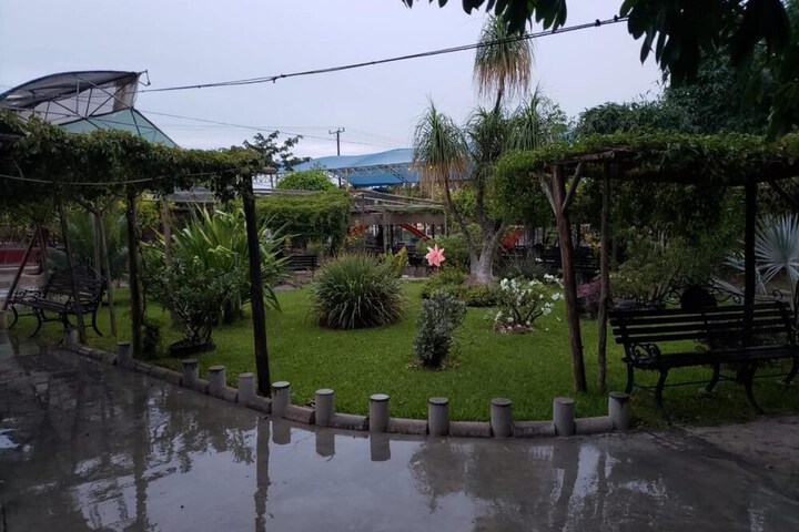 Property Grounds 26 of 32