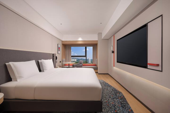 Room 14 of 59