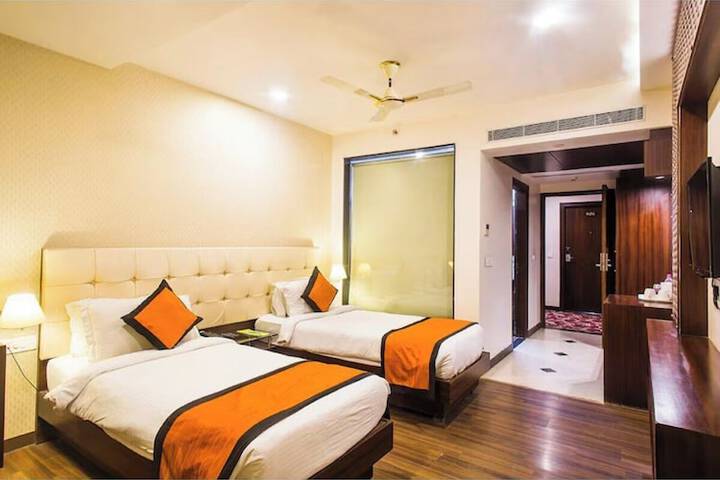 Room 14 of 29