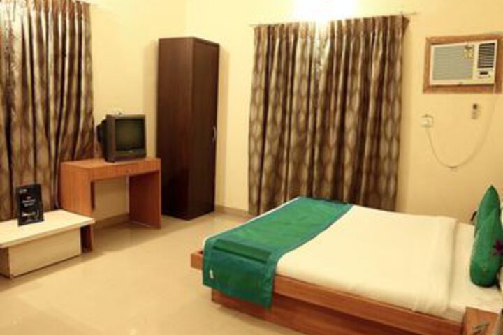 Room 20 of 26