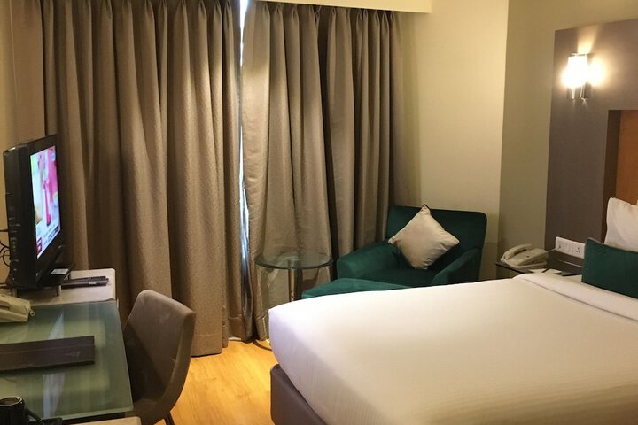 Room 17 of 71