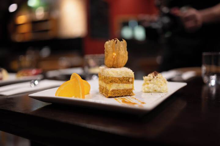 Dining 63 of 79