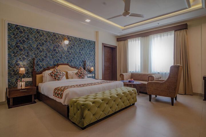 Room 16 of 50
