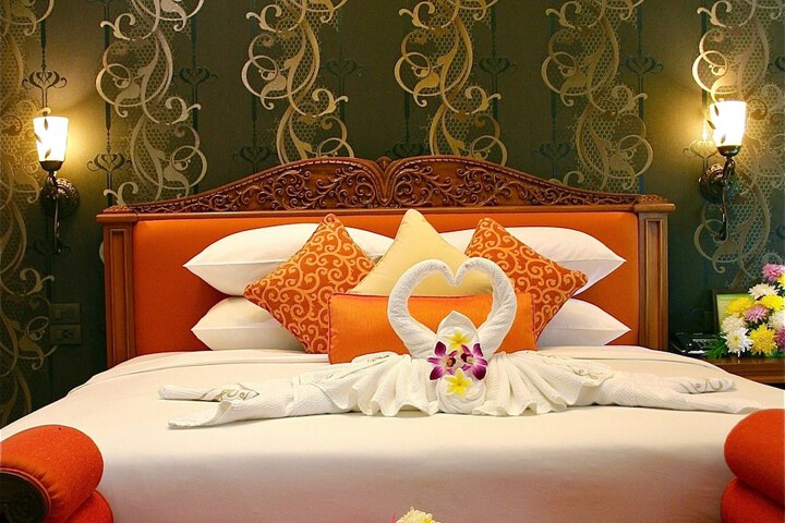 Room 29 of 87