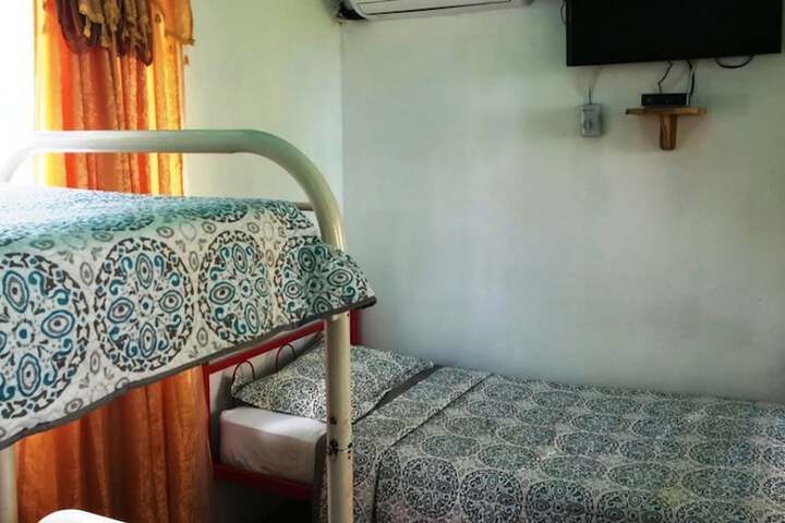 Room 12 of 24