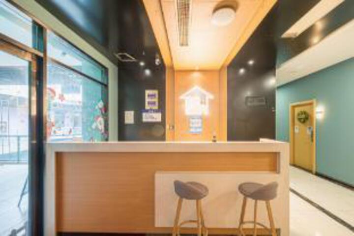 Ningyue Smart Cinema Hotel (Xianlin University Town Branch)