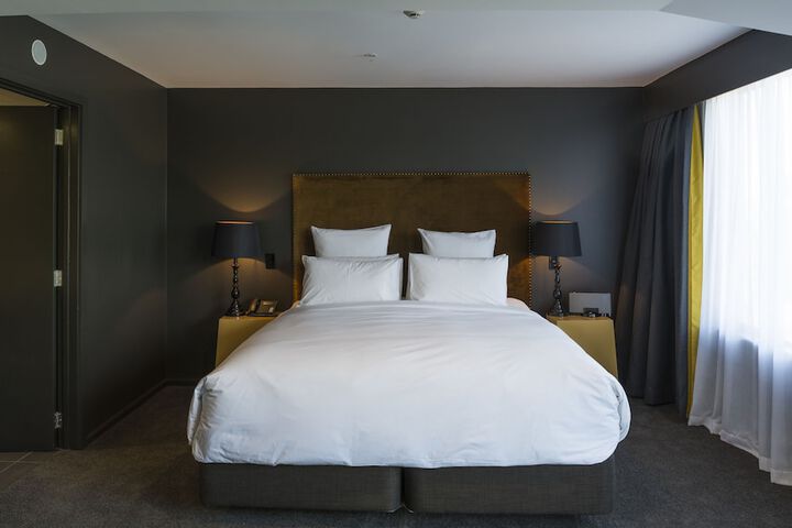 Room 16 of 75