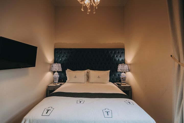 Room 60 of 147