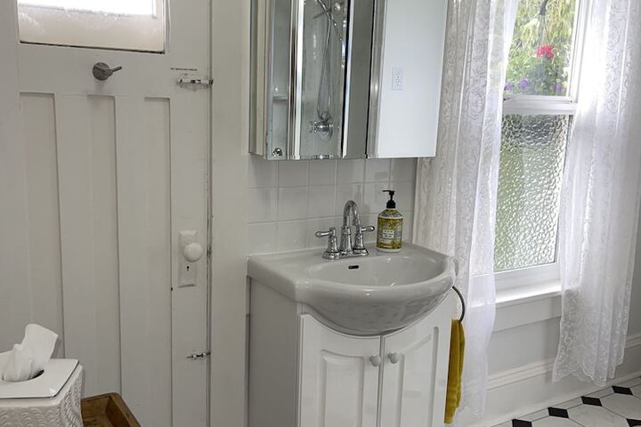 Bath Interior