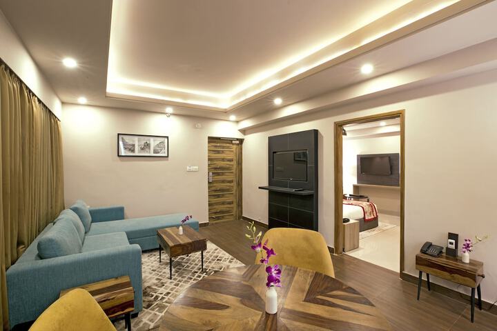 Room 25 of 52