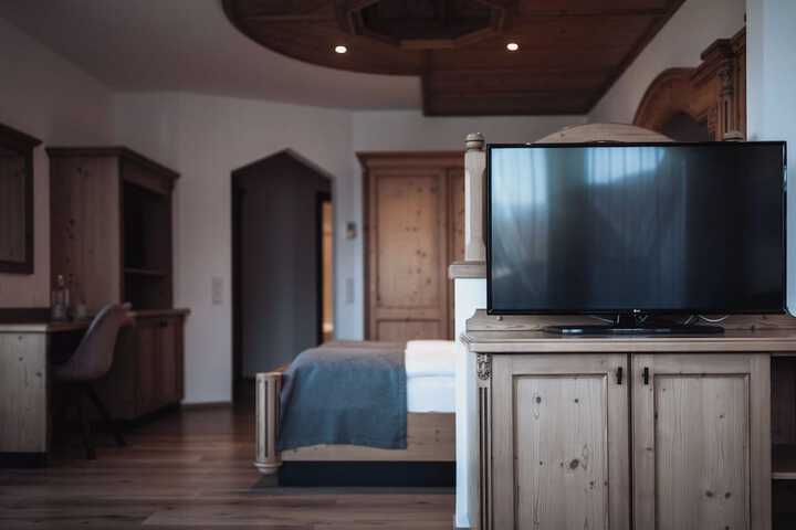 Room 12 of 56