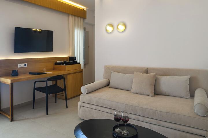 Room 75 of 199