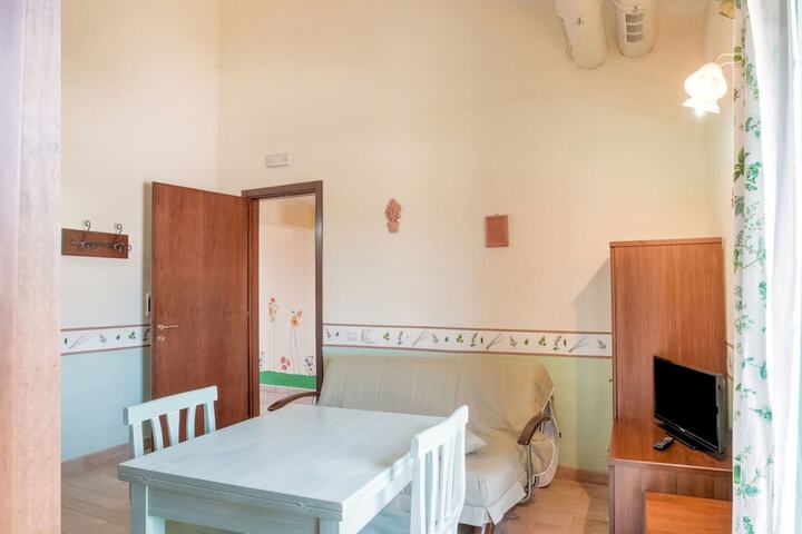 Room 34 of 181