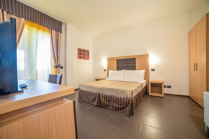 Room 13 of 55
