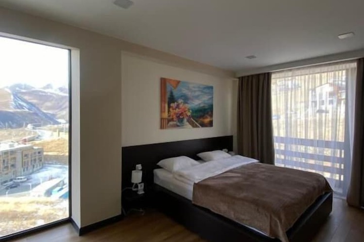 Room 15 of 39