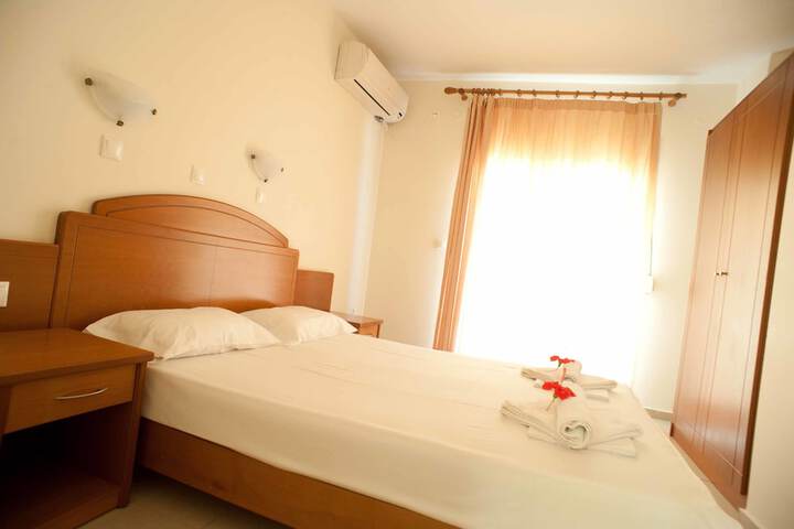 Room 14 of 39