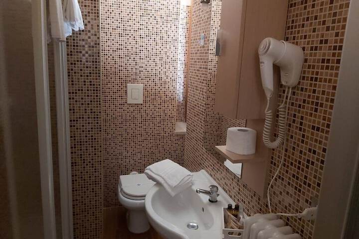Clean Restrooms