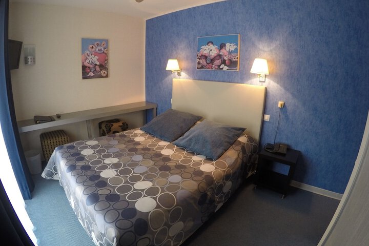 Room 19 of 70