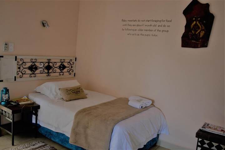 Room 4 of 34
