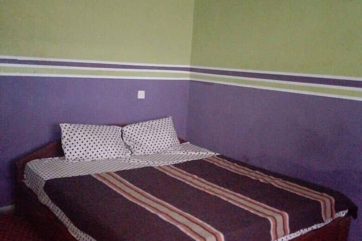 Room 4 of 14
