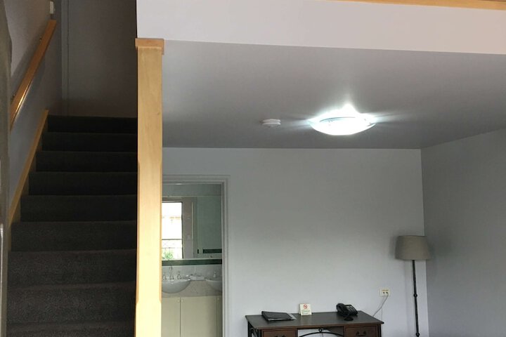 Room 14 of 30