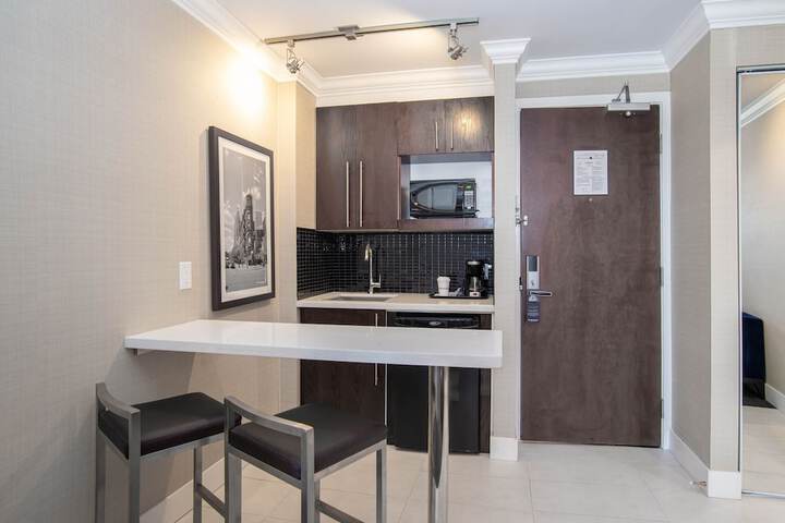 Private kitchenette