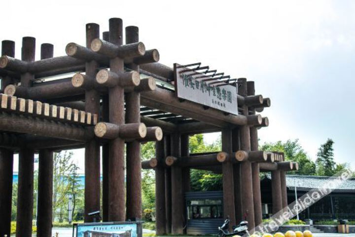 Hotel 7 of 28