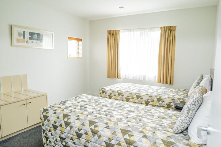 Room 8 of 45