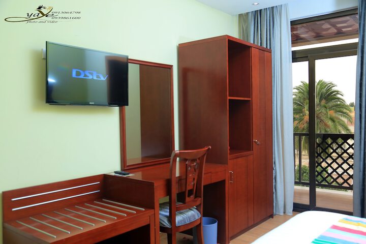 Room 22 of 25