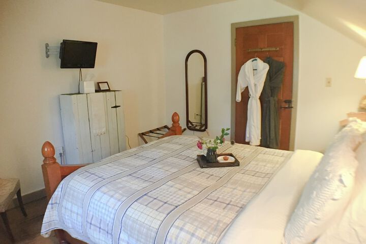 Room 15 of 79