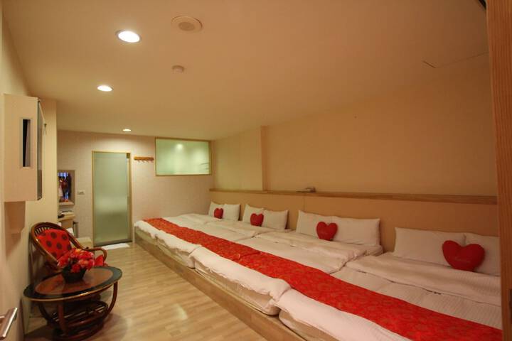 Room 41 of 115
