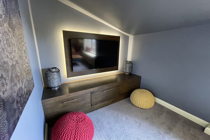 Room 69 of 147